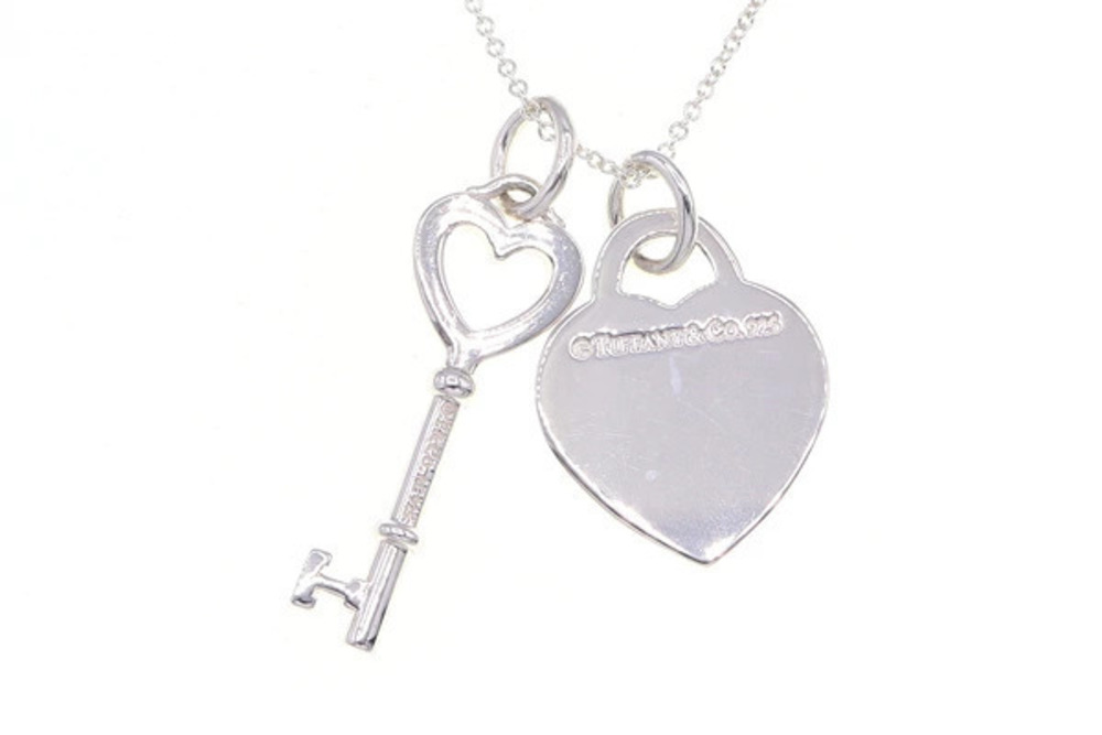 Tiffany Co to Necklace Heart Key Pendant SV Sterling Silver Choker Accessory